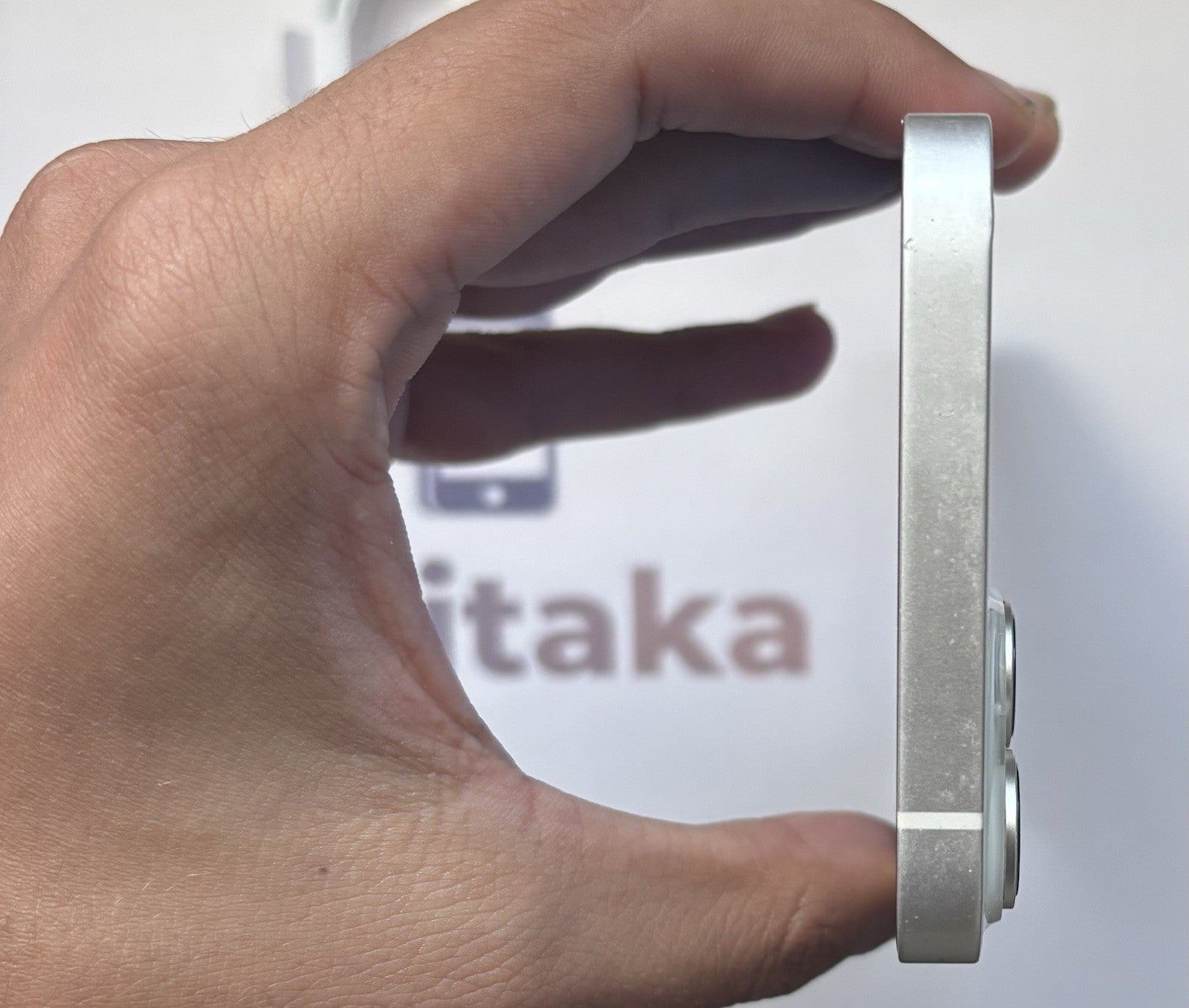 Apple iPhone 14 Plus - 128GB/256GB - Unlocked- Fair Condition