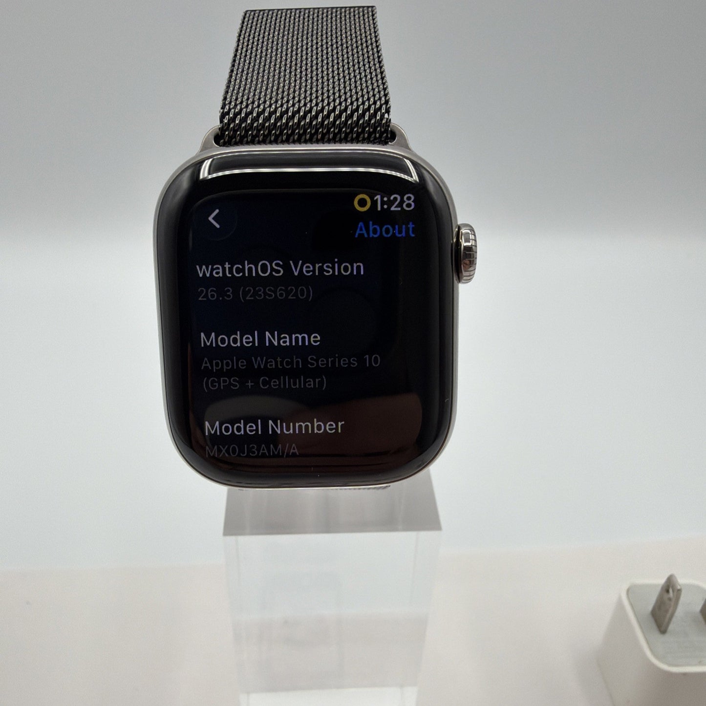 Apple Watch Series 10 42mm TITANIUM - GPS+Cell- 97% 🔋- Good Condition