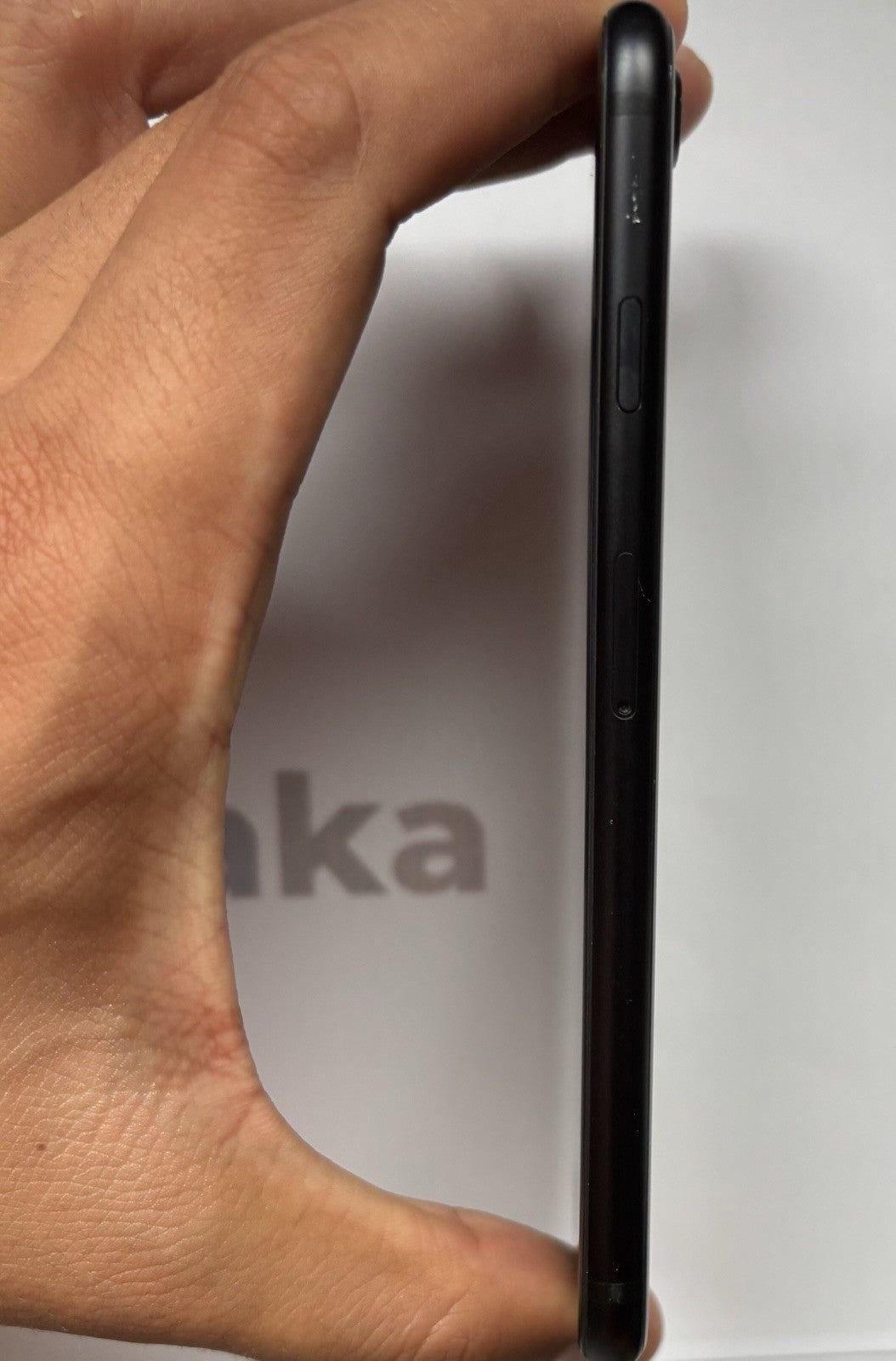 Apple iPhone SE 2nd gen 64gb - Good Condition - Unlocked