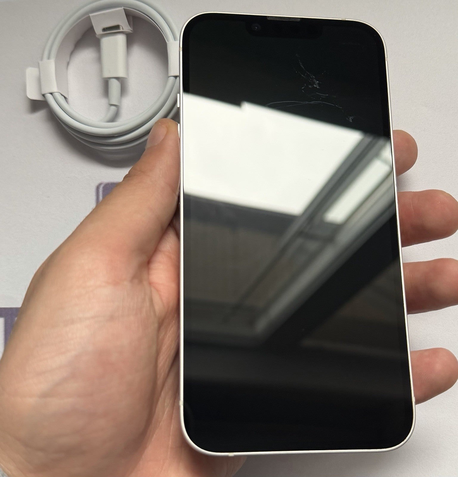 Apple iPhone 14 256GB- Good Condition- Unlocked- White- Physical SIM 🇨🇦
