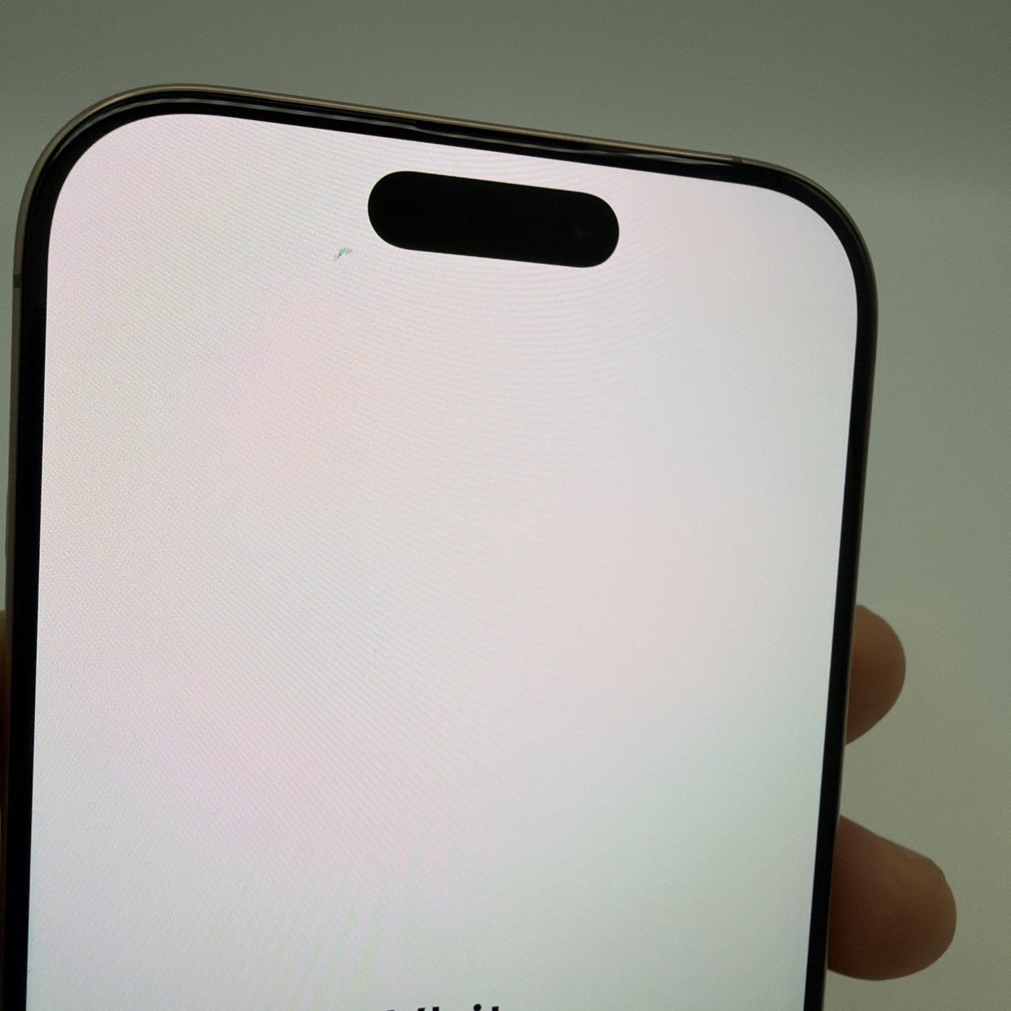 Apple iPhone 16 Pro 256GB- Spot On Screen- Great Condition- 100% Battery- Gold