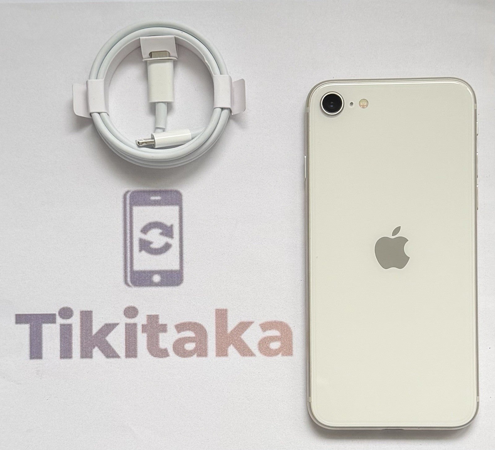 Apple iPhone SE 3rd gen 64gb - Great Condition- Unlocked