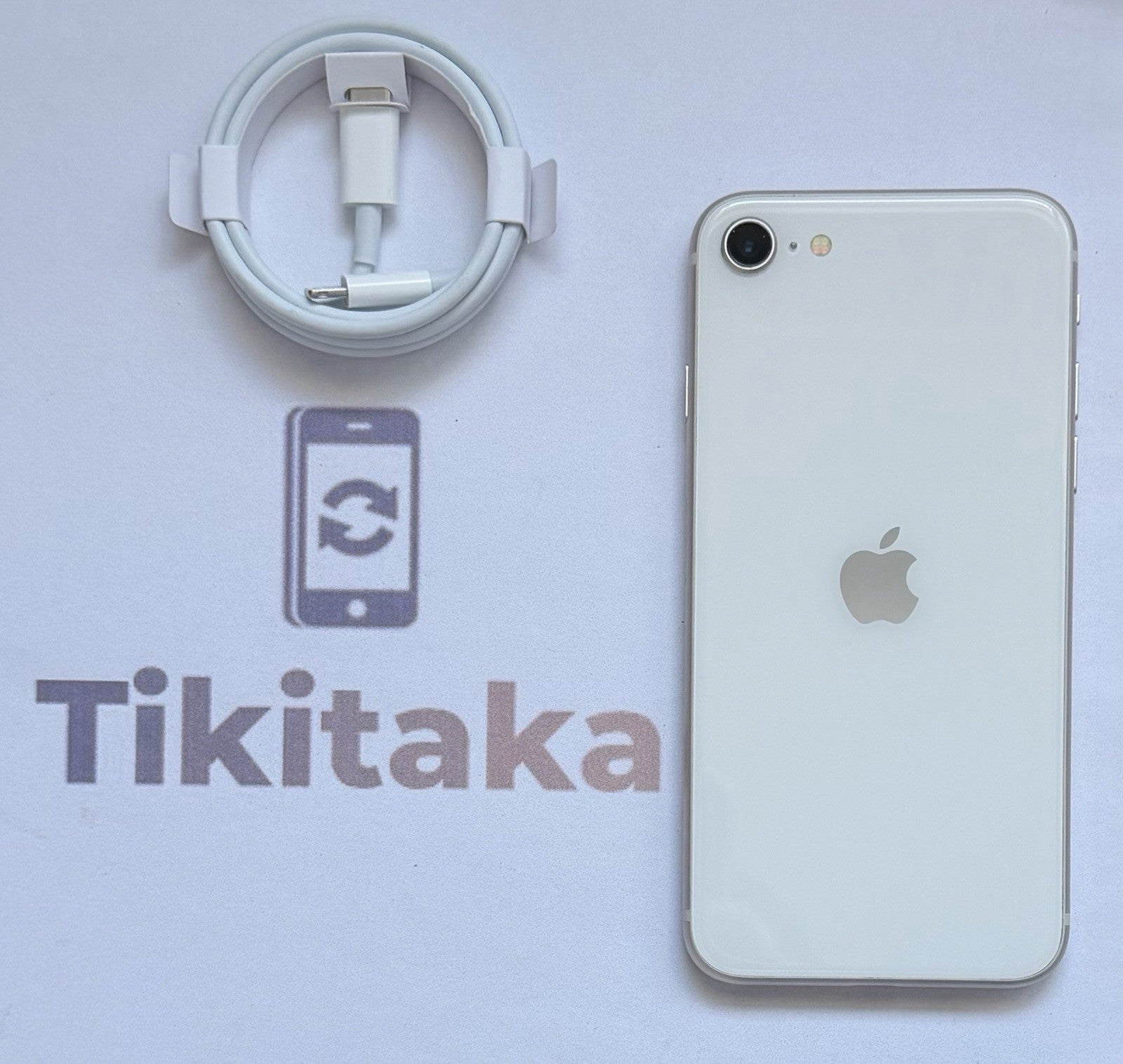 Apple iPhone SE 3rd gen- Great Condition - White- Unlocked- 64GB