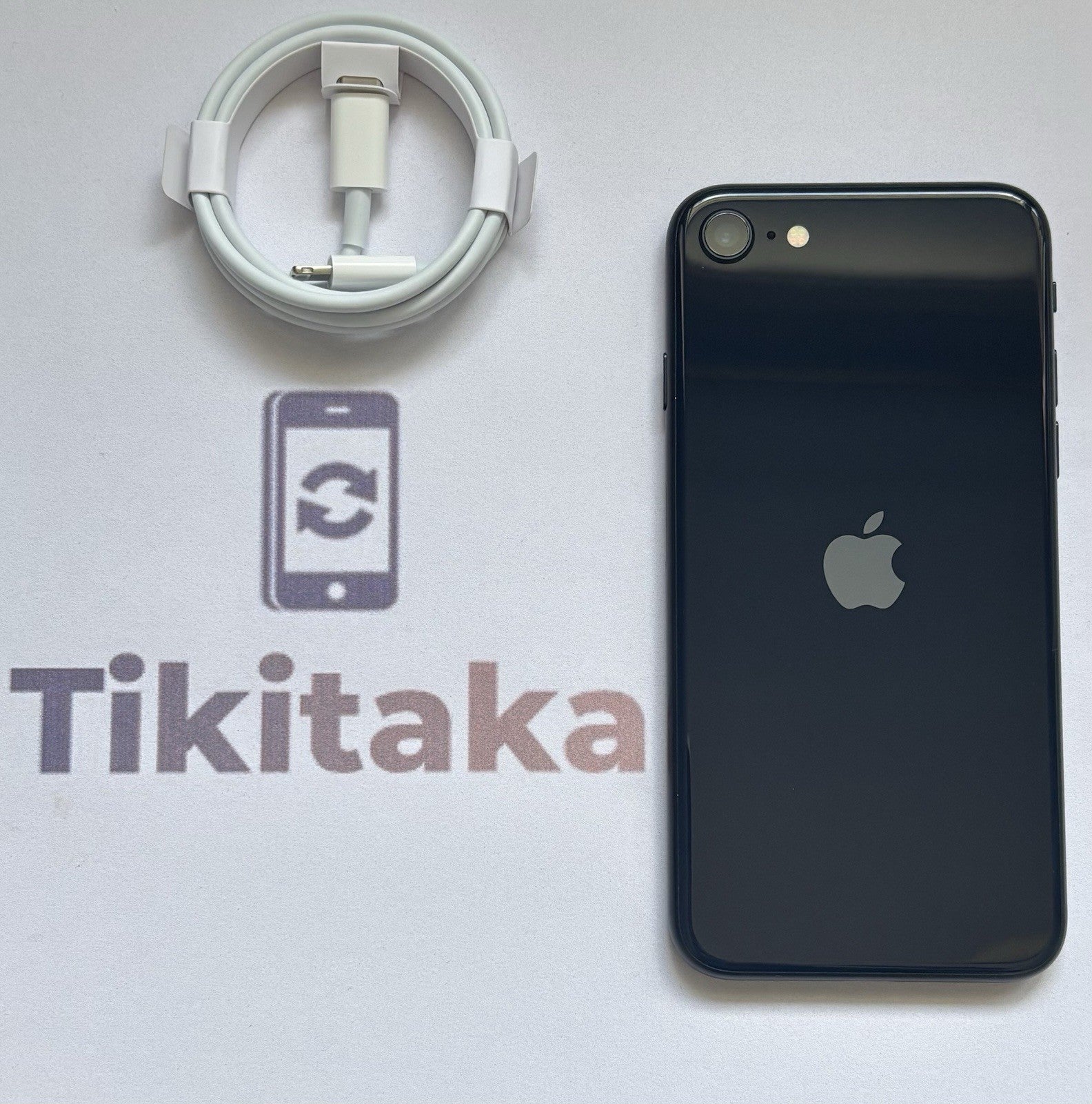 Apple iPhone SE 3rd gen 64GB - Great Condition - Unlocked