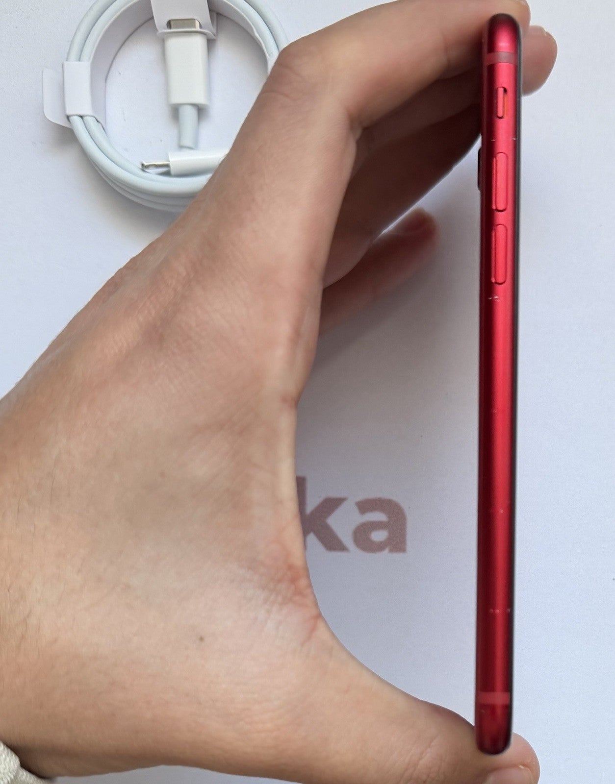 Apple iPhone SE 3rd gen 64GB- Great Condition- Unlocked