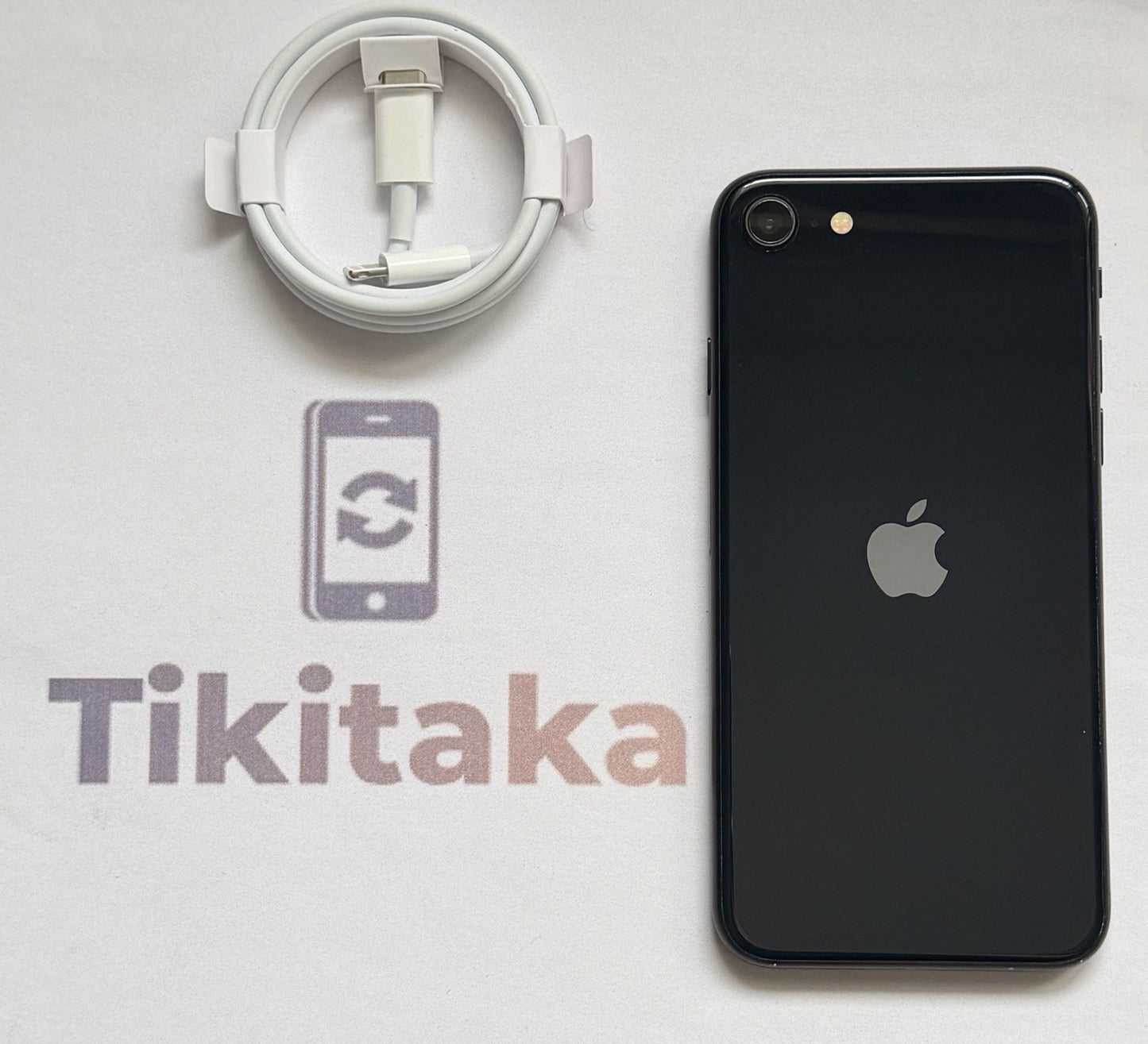 Apple iPhone SE 3rd gen 64gb - Good Condition- Unlocked