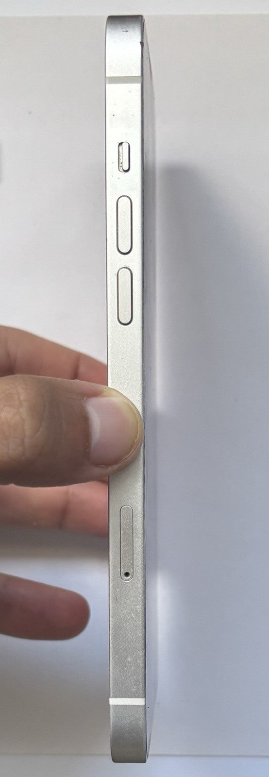 Apple iPhone 14 Plus 256GB in Fair Condition-Unlocked - White