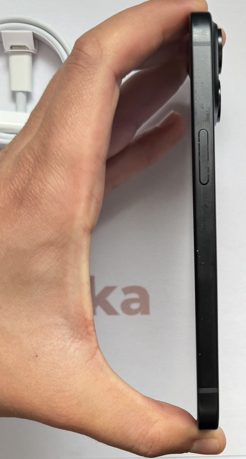 Apple iPhone 15 128gb unlocked - Good Condition