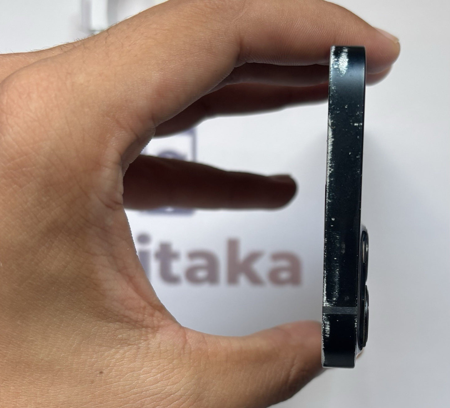 Apple iPhone 13 128GB Unlocked - Good Condition