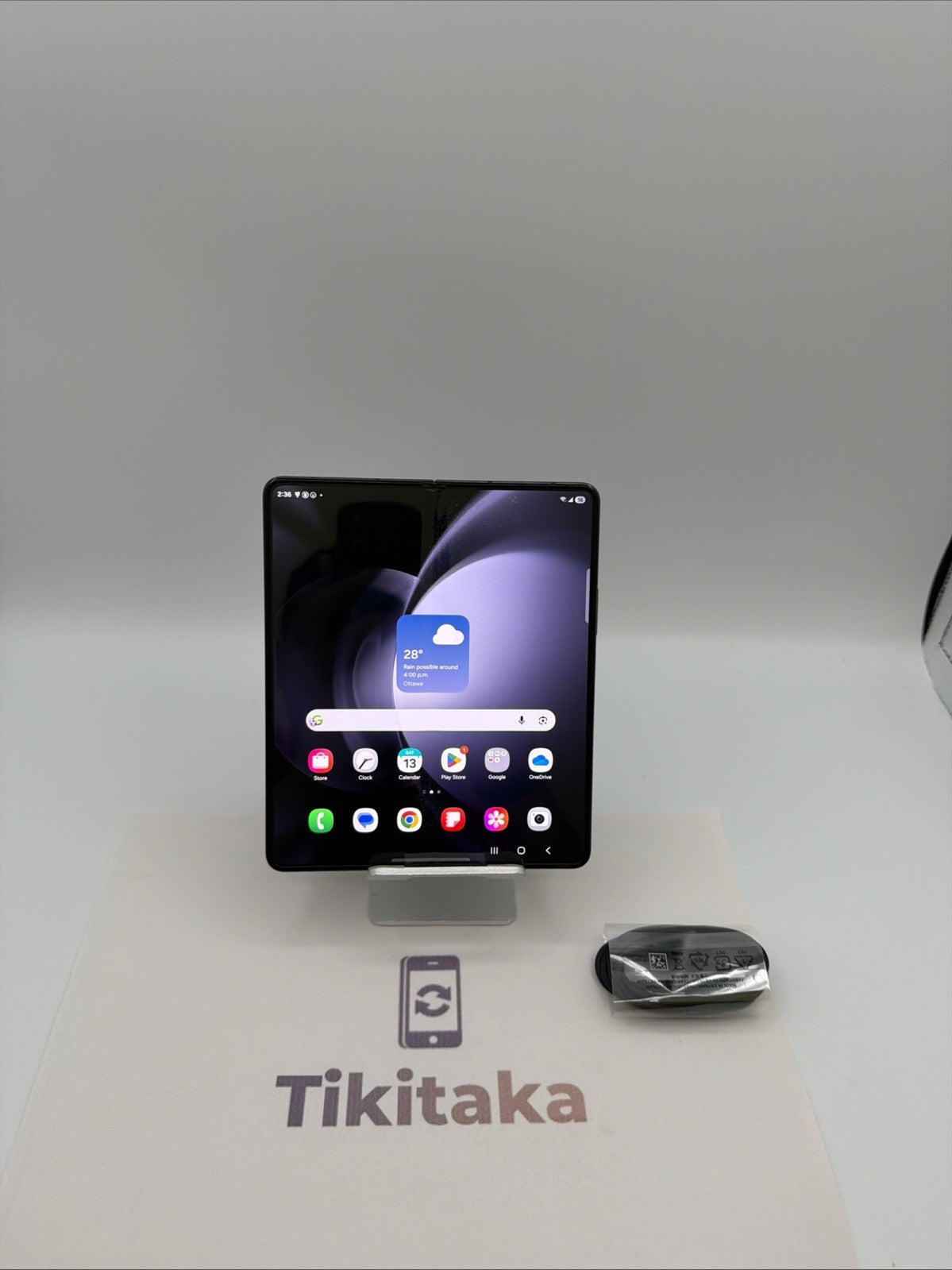 Samsung Galaxy Z Fold5 5G SM-F946W 256GB - Great Condition- Unlocked