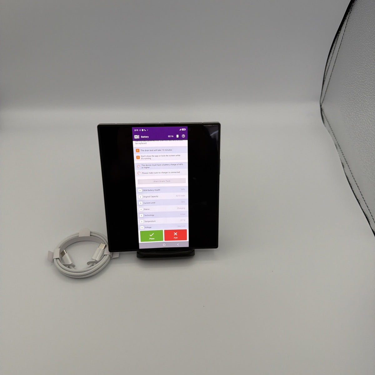 Samsung Galaxy Z Fold6 (SM-F956W) - 256GB Unlocked Silver-Good Condition