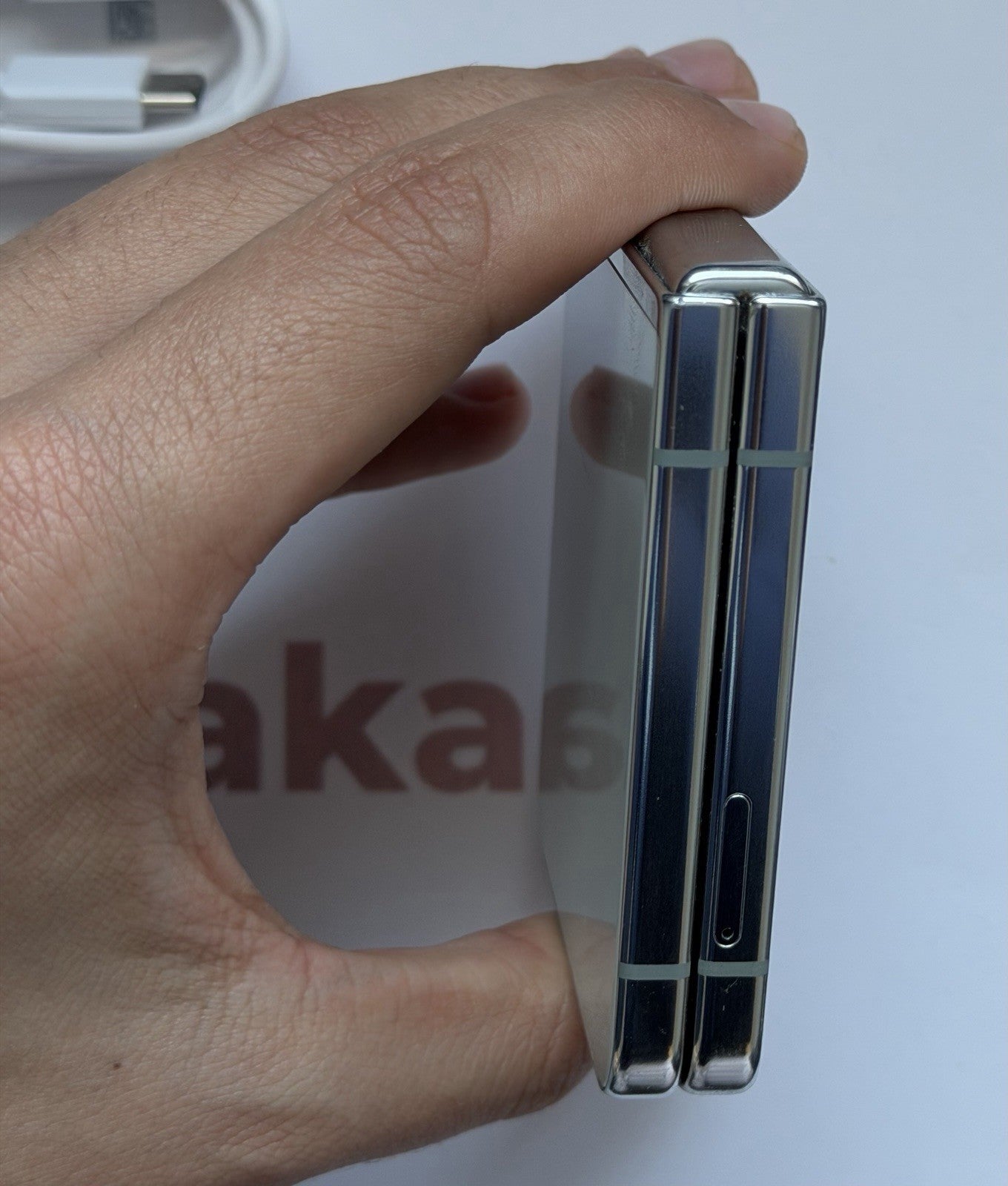 Samsung Galaxy Z Flip5 (SM-F731W) - 256GB Unlocked- Green - Good Condition